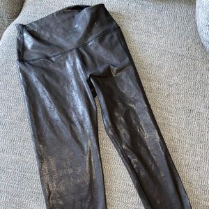 Aerie full length leather patterned leggings
